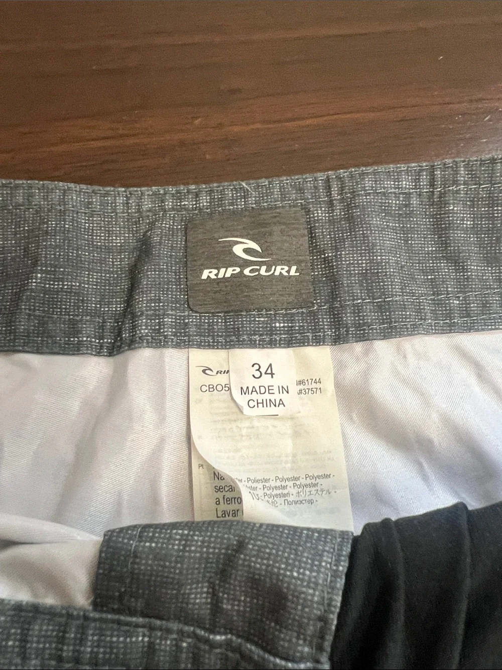 Rip Curl NWT Mens Dawn Patrol Pink to Aqua Board Shorts with Charcoal Waist